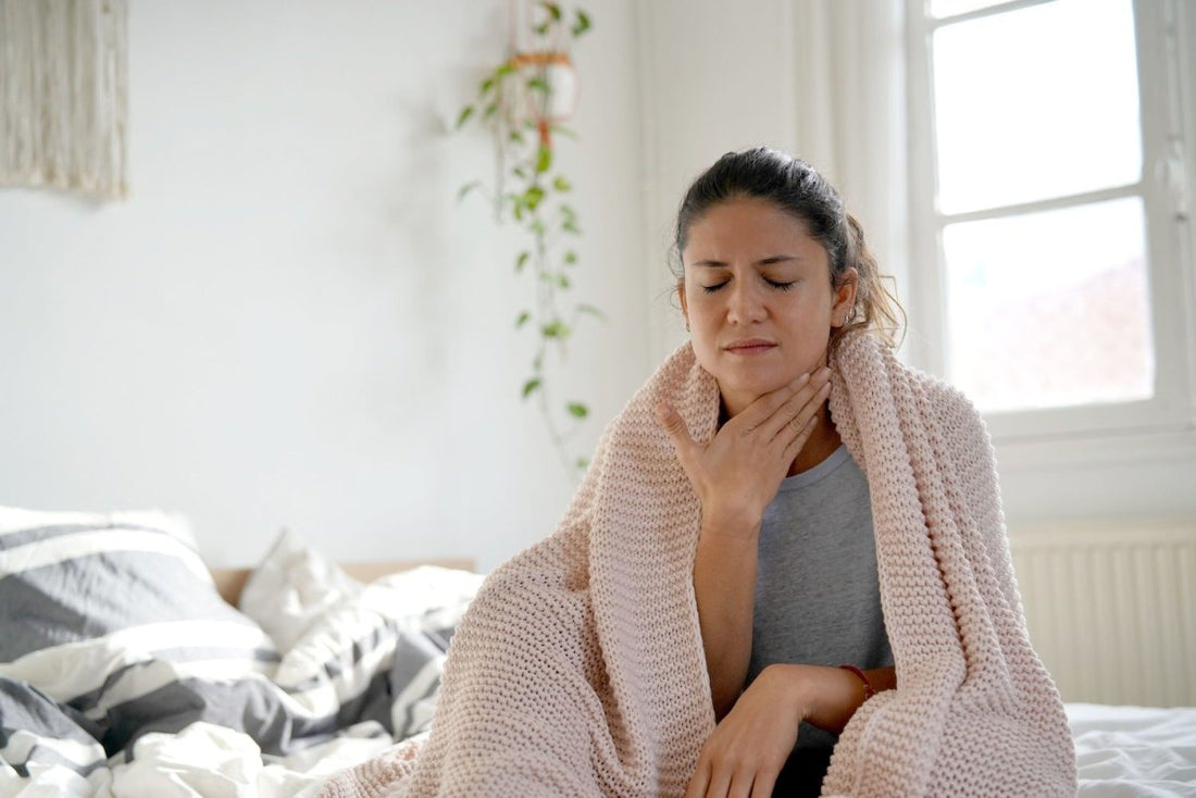 How to Help Dry Throat at Night - MouthShield